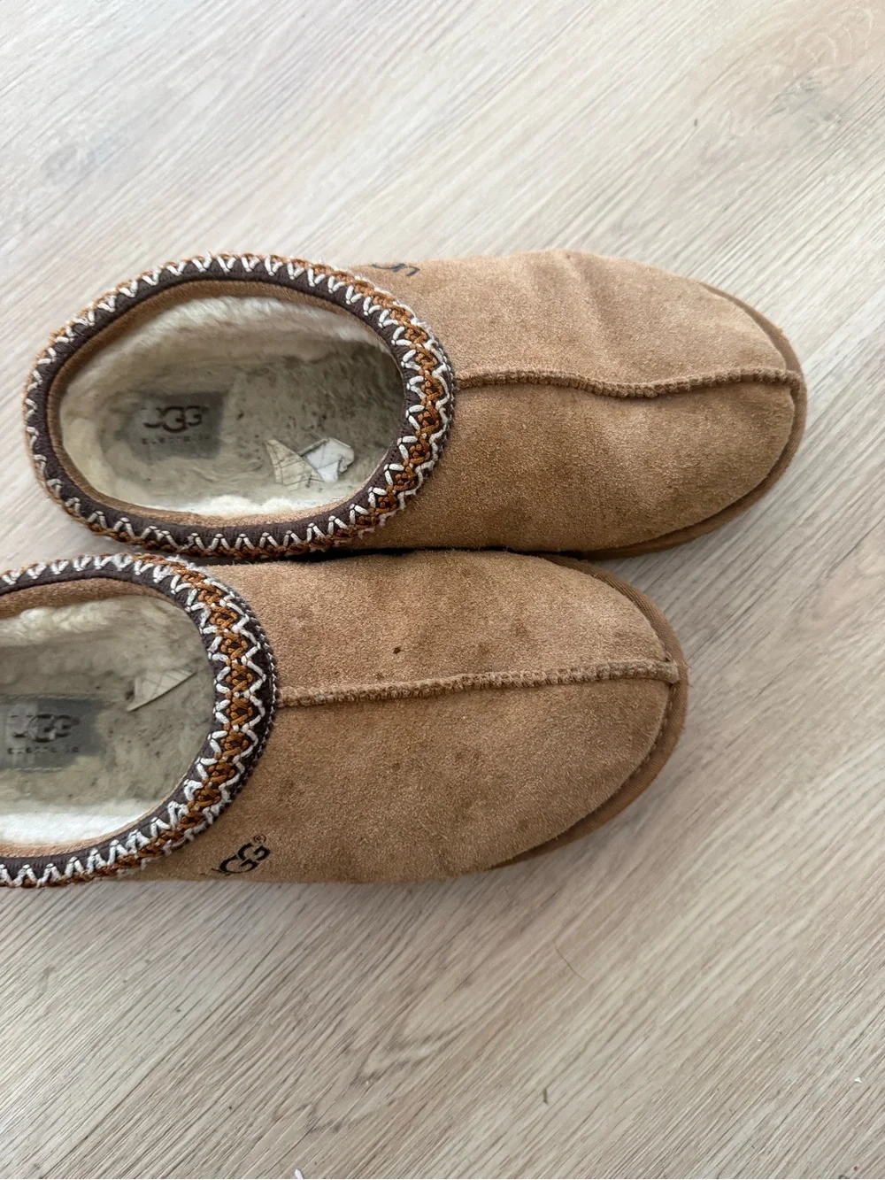Tasmans Uggs - Picture 5 of 5